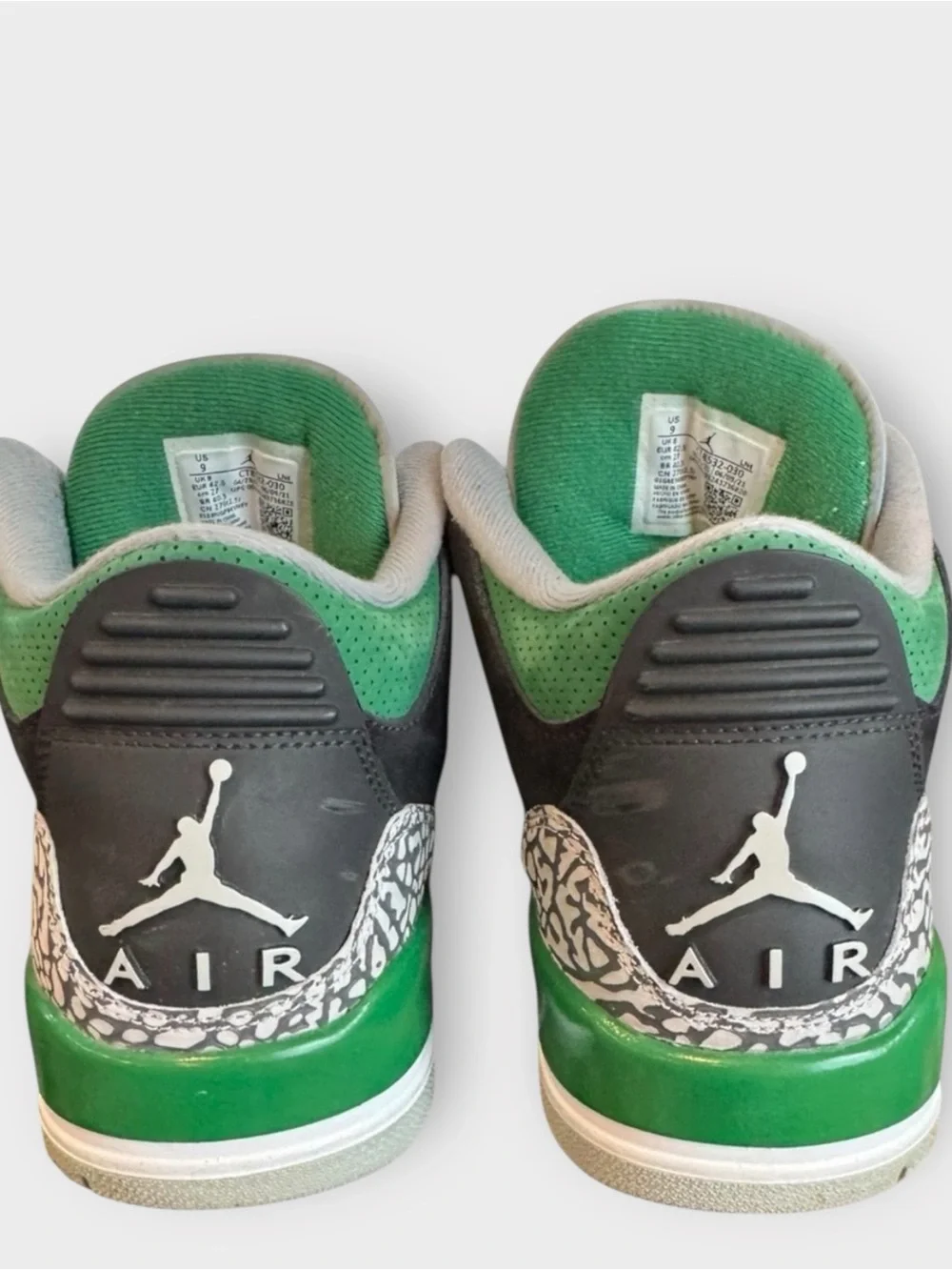 Air Jordan 3 Retro Pine Green Black Green (2021) Men’s 9